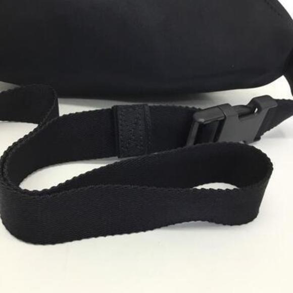 Balenciaga Body Bag Black - Picture 8 of 15